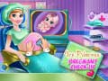 თამაშის Ice Princess Pregnant Check Up