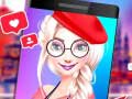 თამაშის Princesses Travel Diaries Town Break