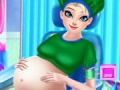 თამაშის Elsa Pregnant Caring